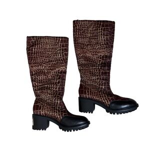 ⭐️ NWT Vera Gomma fashionable boots- size 35